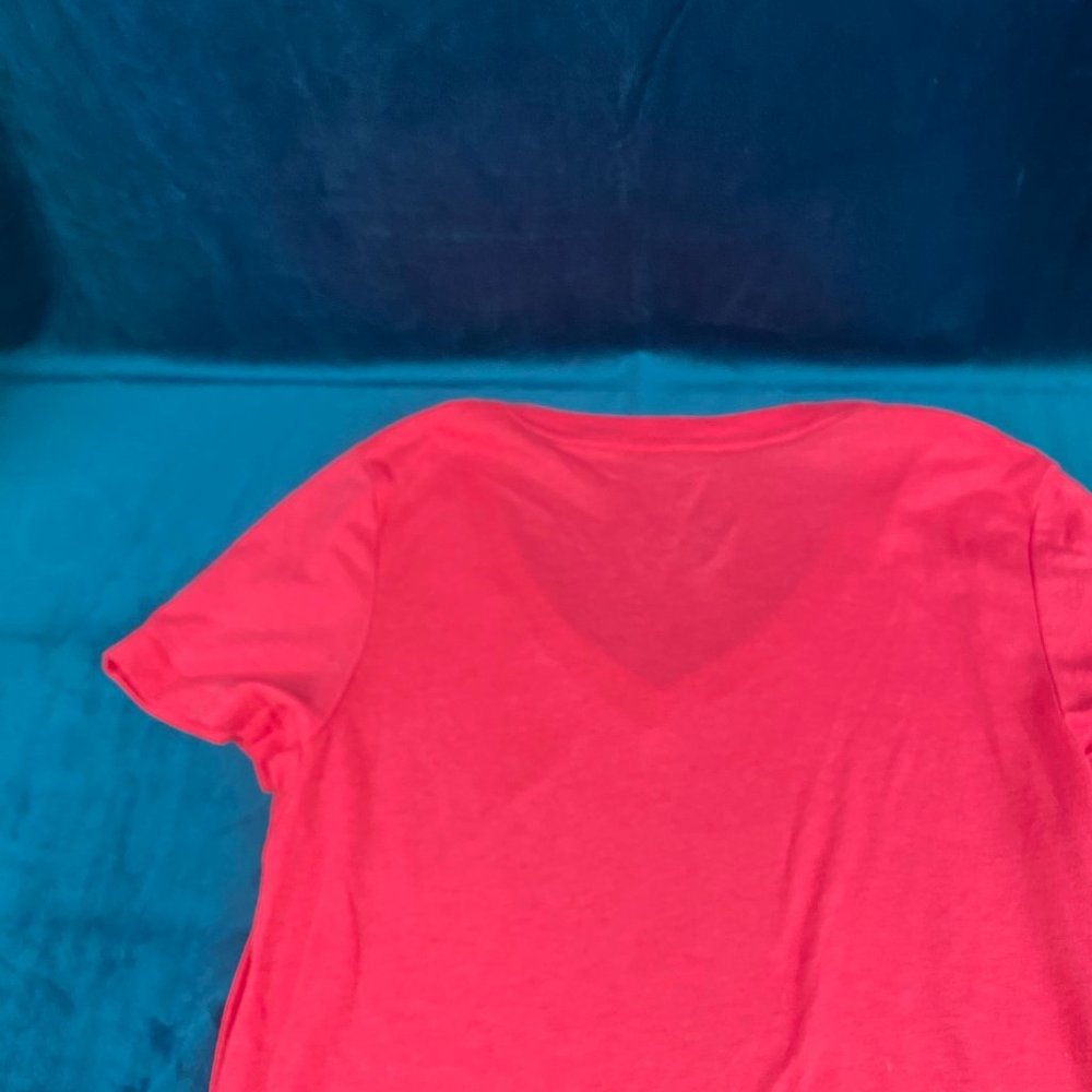 Nike Dri Fit V Neck T-shirt Loose Fit Pink Tee - Picture 6 of 10